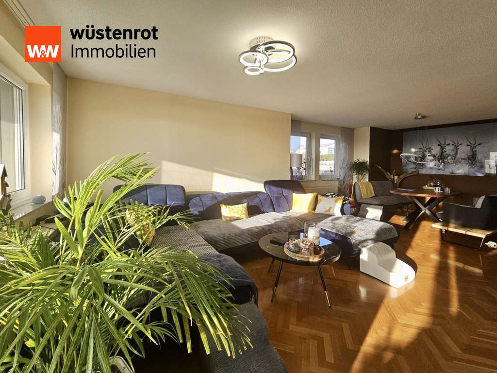 Immobilie in Neuhausen ob Eck - Moderne und großzügige 3-Zimmer-Wohnung mit ca. 110 m² Wohnfläche sowie Carport u. Außenstellplatz! - Bild 4