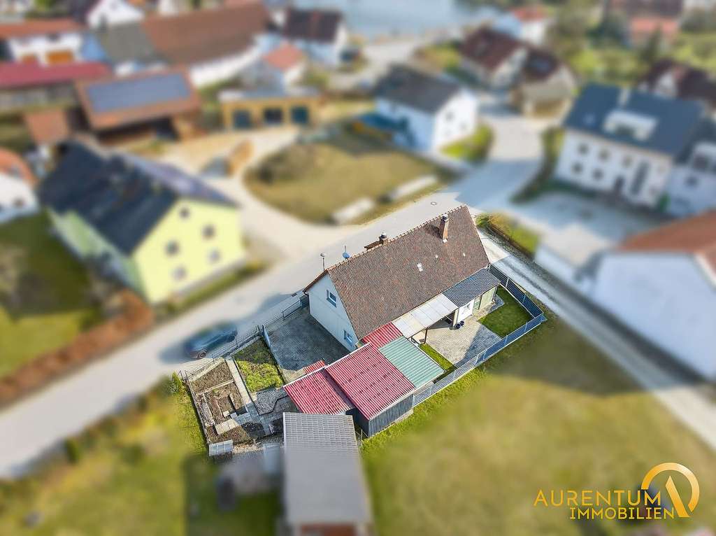 Immobilie in Wildenberg - Charmantes Einfamilienhaus mit Garten, Werkstatt und viel Potenzial in ruhiger Lage von Wildenberg - Bild 2