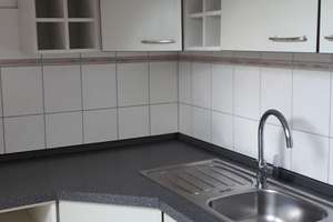 Schöne 2,5-Zimmer Mansardenwohnung mit Einbauküche – Kelheimer Str. X, 51103 Höhenberg, Köln – Vorschaubild 6