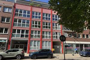 Perspektivisch und jenseits des Mainstreams:
großzügiges, urbanes Apartment – Die vollständige Adresse der Immobilie erhältst du vom Anbieter., 20099 St. Georg, Hamburg – Vorschaubild 2