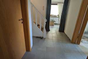 Wohnen wie im eigenen Haus: 4- Zimmer-Wohnung über 2 Etagen – Hannover (Kreis) – Vorschaubild 3