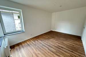 Helle, hochwertig sanierte 4-Zimmer-Altbauwohnung mit Balkon zum Garten – Dortmund-Mitte Ost – 44143 Kaiserbrunnen, Dortmund – Vorschaubild 13