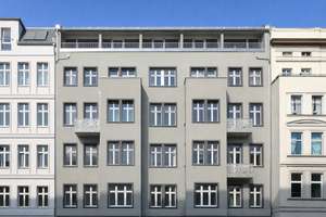 Wohnen nahe Schloss Charlottenburg – Altbaucharme mit Südbalkon – Die vollständige Adresse der Immobilie erhältst du vom Anbieter., 14059 Charlottenburg, Berlin – Vorschaubild 11