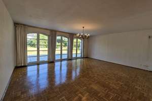 Repräsentative Villa mit riesigem Ausbaupotential - courtagefrei - – Die vollständige Adresse der Immobilie erhältst du vom Anbieter., 50996 Hahnwald, Köln – Vorschaubild 9