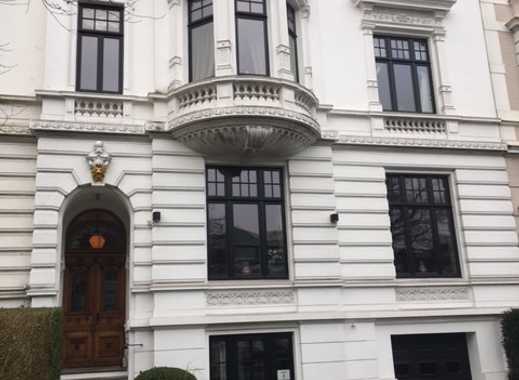 Traumhafter Ausblick in S/W-Lage in repräsentativer Jugendstilvilla