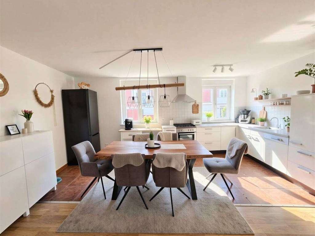 Immobilie in Fischerbach - +++Sonnige 3 Zimmerwohnung mit Balkon und Garage in zentraler Lage von Haslach zu verkaufen+++ - Bild 1