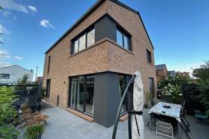 Idyllisches Einfamilienhaus am Rande eines Naturschutzgebietes – Die vollständige Adresse der Immobilie erhältst du vom Anbieter., 21147 Neugraben-Fischbek, Hamburg – Vorschaubild 2