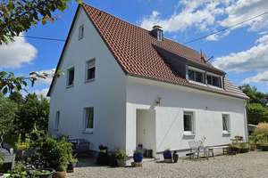 *** Wohnen und Leben im eigenen Heim, in grüner Oase, am Stadtrand*** – Neuburgerstr. 381, 86150 Hammerschmiede, Augsburg – Vorschaubild 2