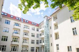 Investment-Chance: Vermietete 3-Zi.-Wohnung, Loggia & Balkon, Steglitz-Zehlendorf | provisionsfrei – Markelstrasse 39, 12163 Steglitz, Berlin – Vorschaubild 1