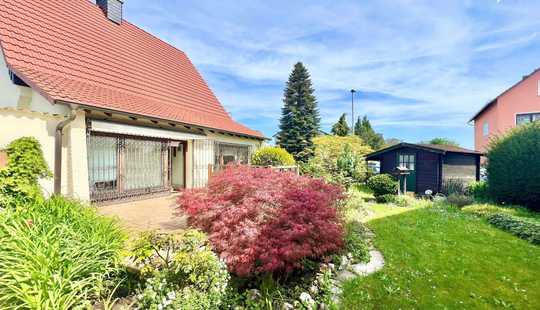 Bild von PLATZ FÜR DIE FAMILIE ♥️ Freistehendes Einfamilienhaus mit großem Garten in Kelsterbach!
