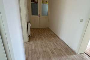 Helle 3-Zimmer-Wohnung mit Balkon in Chemnitz – Helmholtzstraße 45, 9131 Hilbersdorf, Chemnitz – Vorschaubild 3