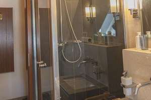 Property thumbnail 9