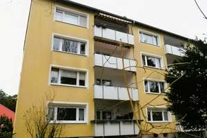 3 - Zimmer Eigentumswohnung
in Bielefeld-Sennestadt – Die vollständige Adresse der Immobilie erhältst du vom Anbieter., 33689 Sennestadt, Bielefeld – Vorschaubild 2