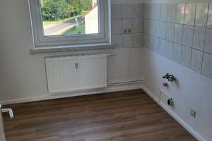 Schöne 3 Zimmer Wohnung mit Balkon im grünen / Frisch renoviert – Die vollständige Adresse der Immobilie erhältst du vom Anbieter., 39317 Elbe-Parey – Vorschaubild 7