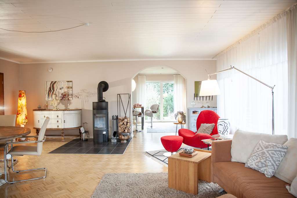 Immobilie in Braunfels - Großzügige 5 Zimmer-Wohnung mit eigenem Garten - Bild 0