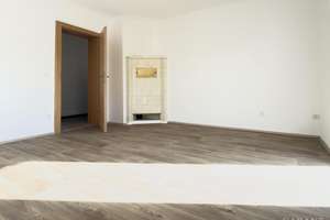 *** Einziehen & Wohlfühlen: frisch sanierte Dreizimmerwohnung mit zwei Balkonen und Kachelofen *** – Die vollständige Adresse der Immobilie erhältst du vom Anbieter., 68309 Käfertal, Mannheim – Vorschaubild 2