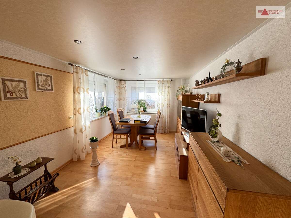 Immobilie in Grünhain-Beierfeld - Ihr neues Zuhause mit Panoramablick – großzügige Doppelhaushälfte in Beierfeld - Bild 0