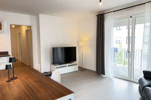 Möbellierte neuwertige 3-Zi-Wohnung mit SW-Loggia, Aufzug, TG und hochwertiger Einbauküche – 51379 Opladen, Leverkusen – Vorschaubild 3