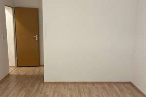 1 Zimmer Appartement frei zur Vermietung – Burgfriedenstraße 13, 60489 Rödelheim, Frankfurt am Main – Vorschaubild 2