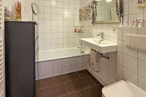 Großzügige Eigentumswohnung mit umfangreich modernisierter Wohnanlage – Die vollständige Adresse der Immobilie erhältst du vom Anbieter., 22159 Farmsen-Berne, Hamburg – Vorschaubild 15