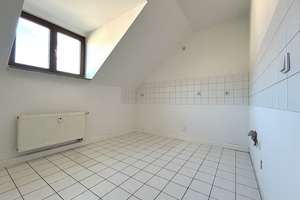 Altendorf • 3-Raum Wohnung • in Chemnitz • Balkon • zur Miete • Stellplatz • jetzt anschauen – Die vollständige Adresse der Immobilie erhältst du vom Anbieter., 9116 Altendorf, Chemnitz – Vorschaubild 3