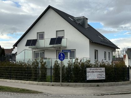 Zweitbezug!! Neuwertige 2 ZKB 2024 mit Balkon "Am Bahnhof"