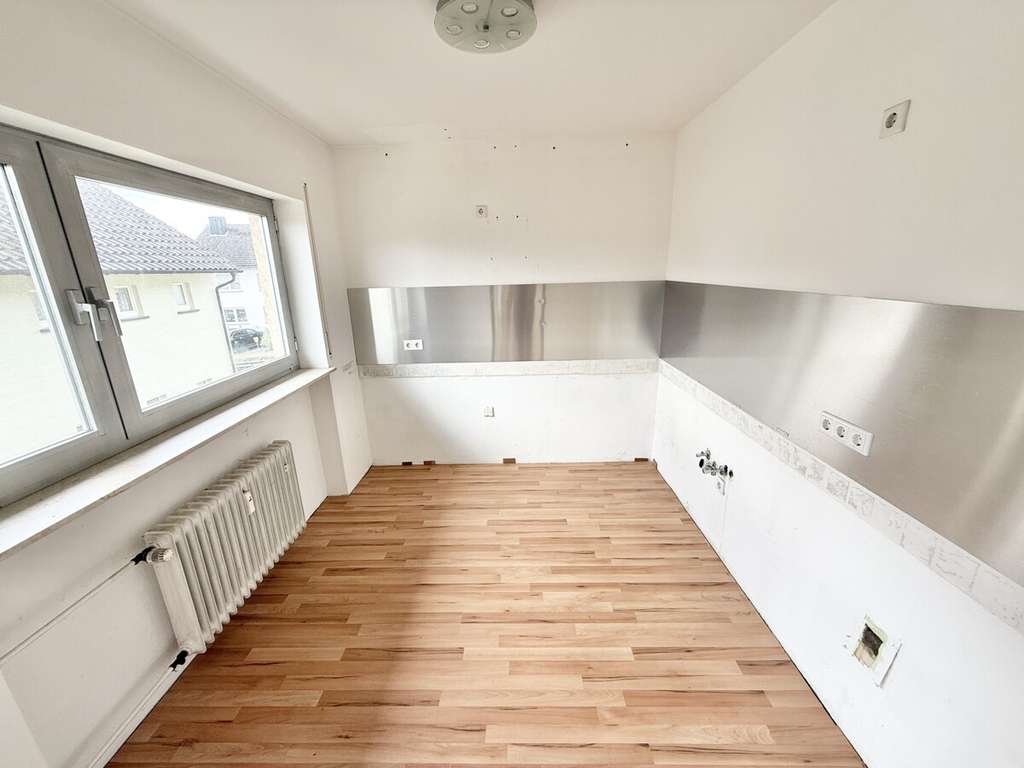 Immobilie in Niedernberg - Attraktive 4 Zimmer Wohnung mit Balkon am See - Bild 4