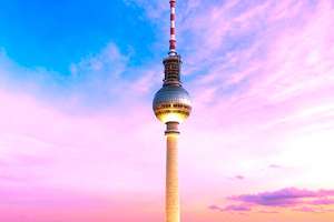 PENTHOUSE + PLATZLAGE & SEEBLICK AM ENGELBECKEN + SPEKTAKULÄRES PANORAMA IM 7. OG + GARTEN + TG´s – Die vollständige Adresse der Immobilie erhältst du vom Anbieter., 10179 Mitte (Ortsteil), Berlin – Vorschaubild 12