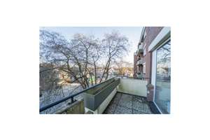 **FRISCH SANIERT** Geräumige 3-Zimmer-Wohnung mit EBK und BALKON im Zentrum von Schnelsen – Frohmestraße 46, 22457 Schnelsen, Hamburg – Vorschaubild 2