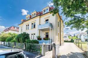 3-Zimmerwohnung mit Balkon, zusätzlichem Hobbyraum und PKW-Stellplatz in Laubegast