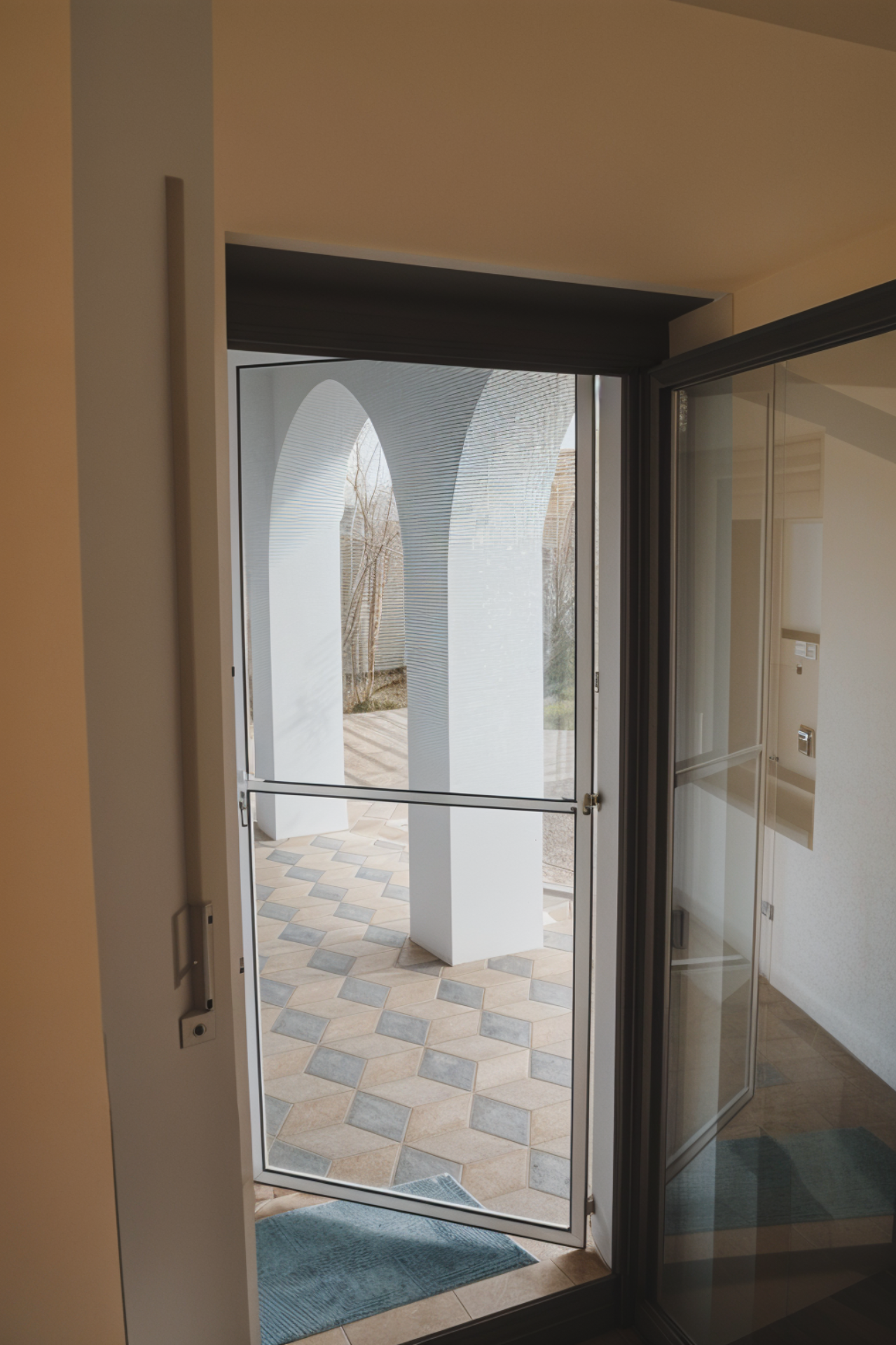 Immobilie in Bad Rappenau - Attraktives Renditeobjekt mit 3 Wohneinheiten und Gewerbehalle in Bad Rappenau-Grombach - Bild 0