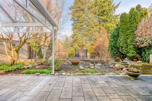 DHH in Fischenich, mit schönem Garten + großer Terrasse ideal für Familien, Garage, Linie 18 ca.700m – Die vollständige Adresse der Immobilie erhältst du vom Anbieter., 50354 Hürth – Vorschaubild 3