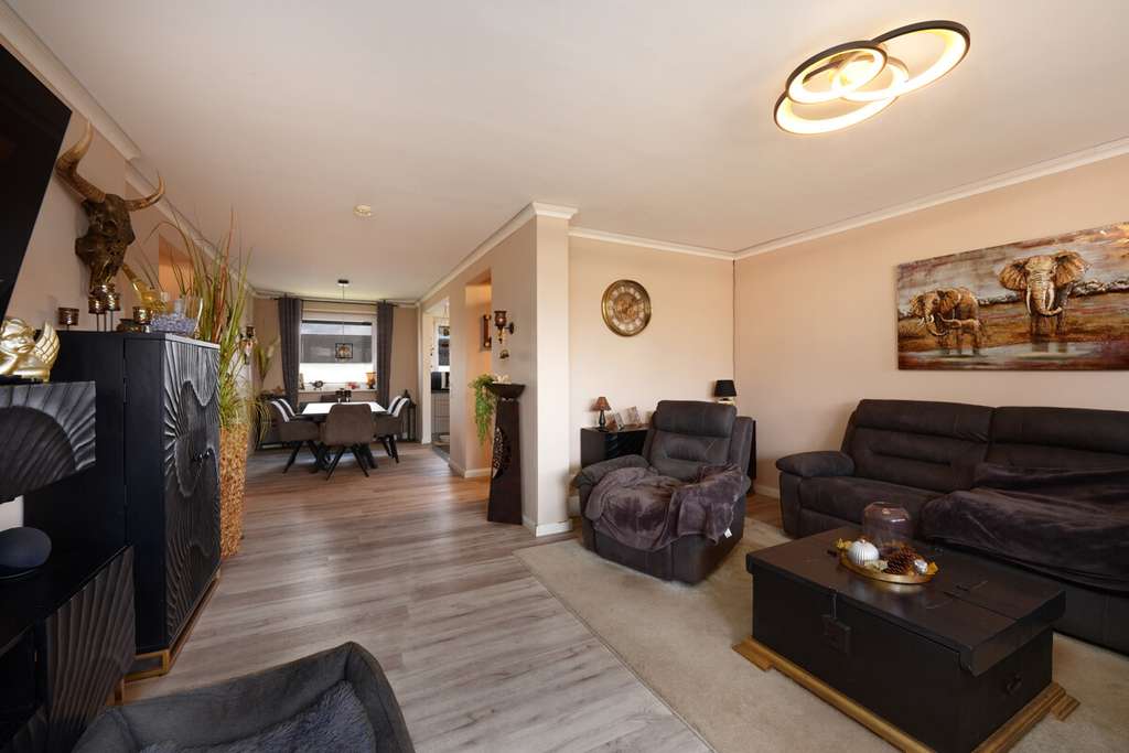 Immobilie in Appen - Sanierte 3-Zimmer-Eigentumswohnung mit Loggia, Garage und Stellplatz in ruhiger Lage in Appen - Bild 3