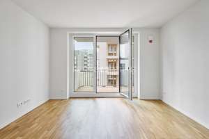 + Neubauwohnung in der Endetage in Rothenburgsort + Urban.Isle + – Billhorner Kanalstraße 54, 20539 Rothenburgsort, Hamburg – Vorschaubild 2