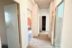 Vorbereitet zur Renovierung, 3 Zimmerwohnung mit Balkon + Eigentum Stellplatz. – Körtingstraße 4, 12107 Mariendorf, Berlin – Vorschaubild 12