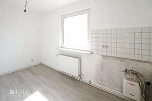 Vielseitiges 3-Fam. Haus(11 Zi, 255 m²) mit zus. Bauoption–perfekt als Generationen-bzw. Mehrf.-Haus – Die vollständige Adresse der Immobilie erhältst du vom Anbieter., 51674 Wiehl – Vorschaubild 9