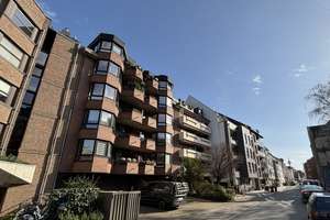 Gut geschnittene lichtdurchflutete 3 Zimmer Wohnung