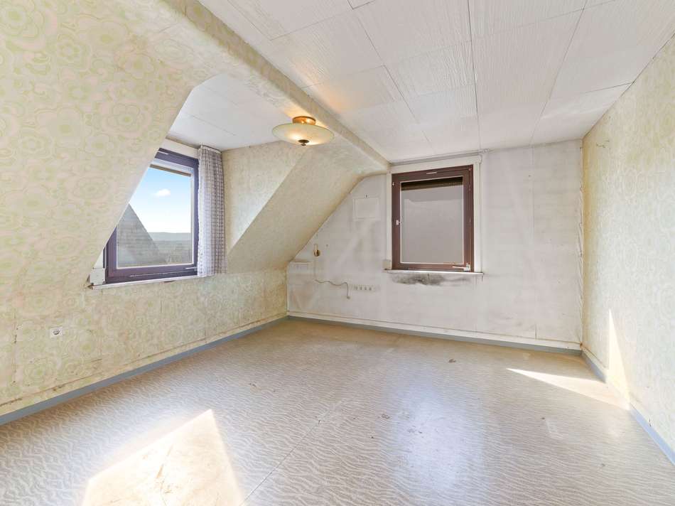 Schlafzimmer DG