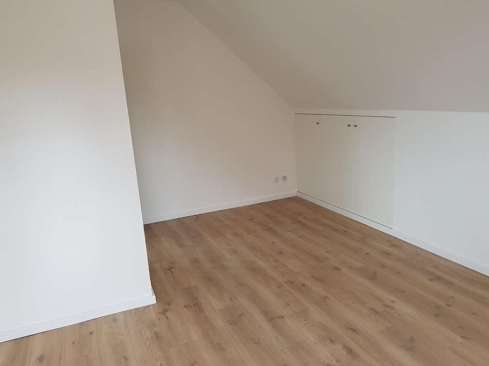 Detail Kizi mit Einbauschrank
