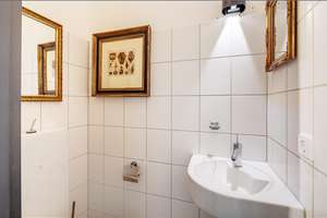 Möbliert: Nähe Schlosspark: Exklusive Dachgeschosswohnung – Die vollständige Adresse der Immobilie erhältst du vom Anbieter., 80639 Nymphenburg, München – Vorschaubild 14