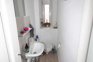 Hell und ruhig mit Parkett+EBK+Wintergarten im Altbau Nordend Ost/Bornheim nähe Berger Straße – Die vollständige Adresse der Immobilie erhältst du vom Anbieter., 60385 Ostend, Frankfurt am Main – Vorschaubild 7