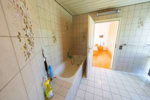 Gepflegtes  Einfamilienhaus mit Einliegerwohnung , Doppelgarage , Garten in Ludwigshafen-Oggersheim – 67071 Oggersheim, Ludwigshafen am Rhein – Vorschaubild 46