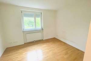 Alltagstaugliche 2-Zimmer-Wohnung mit Balkon in Bogenhausen – Freischützstraße 99, 81927 Johanneskirchen, München – Vorschaubild 4