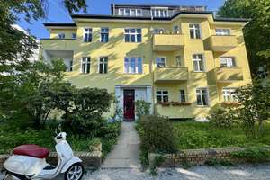 Hochwertig ausgebautes Dachegschoss mit zwei separaten Wohnungen in bester Lage von Lichterfelde! – Die vollständige Adresse der Immobilie erhältst du vom Anbieter., 12203 Lichterfelde, Berlin – Vorschaubild 2