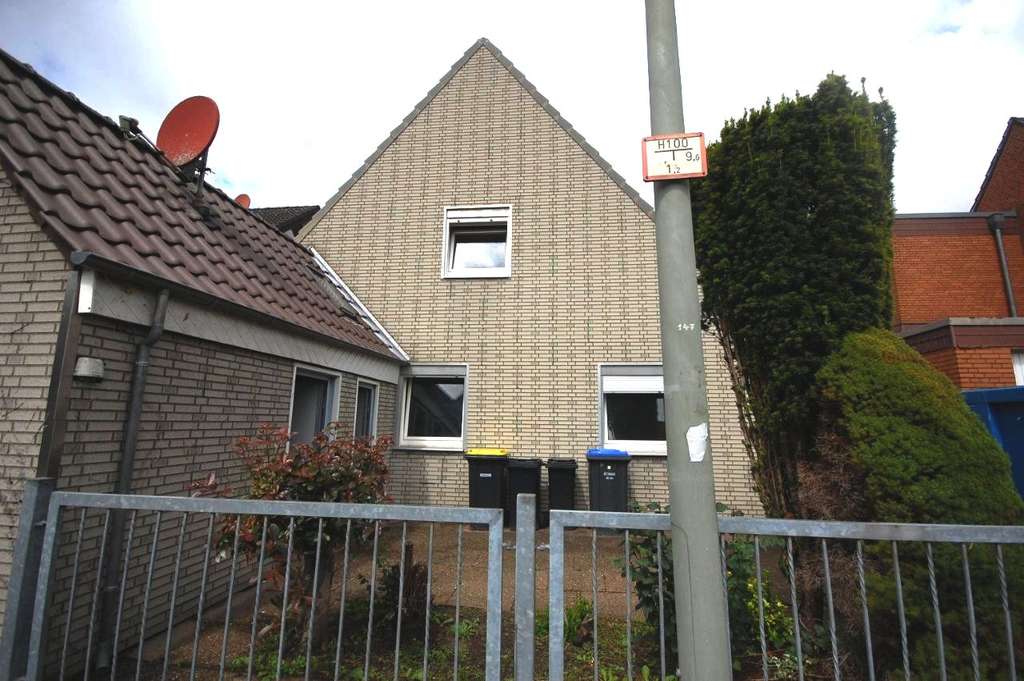 Immobilie in Greven - Solides Sanierungsobjekt/Einfamilienhaus ca. 110m² Wfl. in gepflegter Lage von Greven - Bild 3