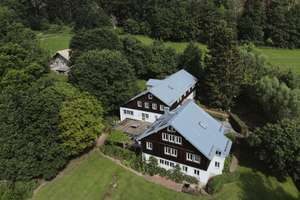 Exklusives Landanwesen in Alleinlage – Natur, Komfort und Privatsphäre auf 38.000 m² – Die vollständige Adresse der Immobilie erhältst du vom Anbieter., 36452 Kaltennordheim – Vorschaubild 1