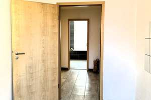 Lichtdurchflutet für Singles oder Paare mitTageslichtbad – Langer Weg 56, 39112 Sudenburg, Magdeburg – Vorschaubild 5