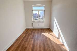 JUNGE PÄRCHEN AUFGEPASST - (KLEINE) 3 Zimmer-Wohnung sucht neue Mieter – Hohenwindenstraße 8, 99086 Ilversgehofen, Erfurt – Vorschaubild 7