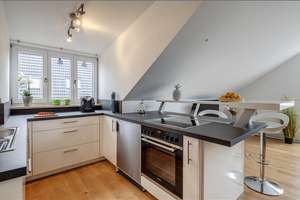 Möbliert: Top möblierte 2-Zimmer-Dachgeschosswohnung – Die vollständige Adresse der Immobilie erhältst du vom Anbieter., 81929 Englschalking, München – Vorschaubild 6