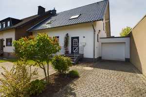 Modernisiertes und äußerst gepflegtes Einfamilienhaus mit Einliegerwohnung in  Zülpich - Bürvenich. – Eldernstraße 34, 53909 Euskirchen (Kreis) – Vorschaubild 2